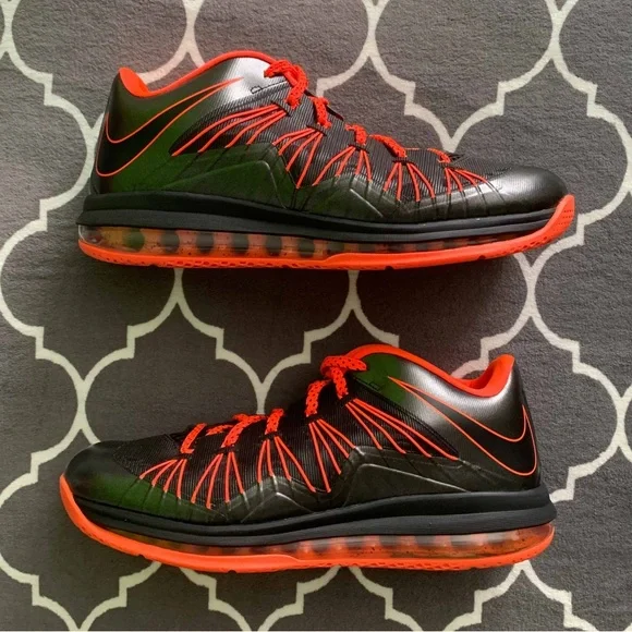 Nike | Shoes | Nike Air Max Lebron Low Black Total Crimson  display picture 2